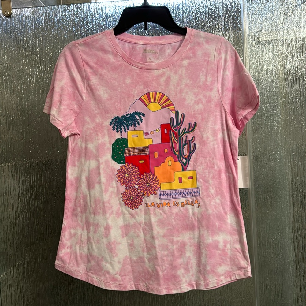 La Vida Es Bella Tshirt